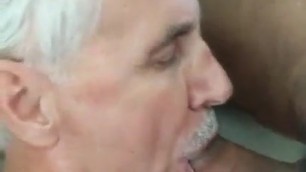 dishy daddy sucking dick