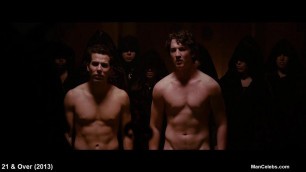 Skylar Astin naked and sexy movie scenes