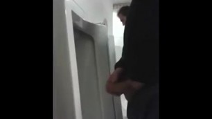 Wankers in a loo in Buenos Aires MP4 Output 1 9 min