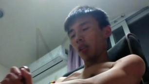 Handsome Chinese Masturbation