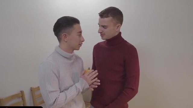 Twink Trade - Naughty Teen Twinks Help Their Stepdads With the Thanksgiving Dinner and Bonergay