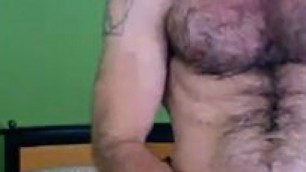 MY MUSKY HAIRY DADDY SHOOTING FOR ME ON CAM